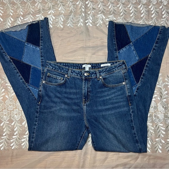 Forever 21 Distressed Blue Patchwork Flare Denim Jeans -Size 29 -DM03 - Picture 1 of 7